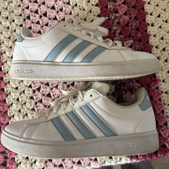 Adidas Grand Court 2.0 White And Teal Sneakers Women's Sz 8 - Picture 9 of 11